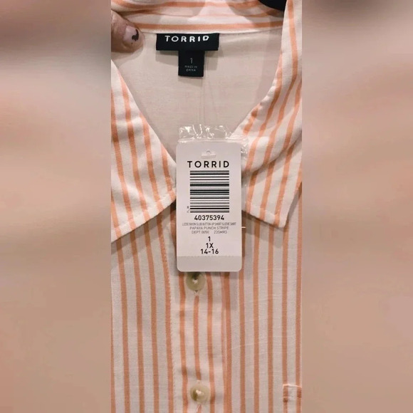 Torrid, Size 1X, Orange/White Button-Up Short-Sleeve Crop Blouse - Picture 12 of 16